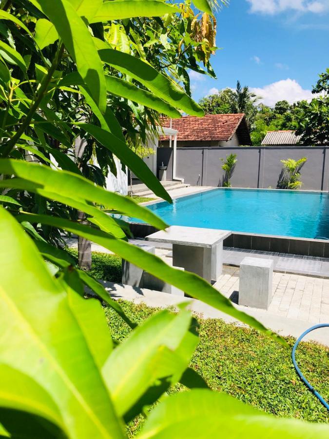 Bony'S Holiday Inn Negombo Eksteriør bilde