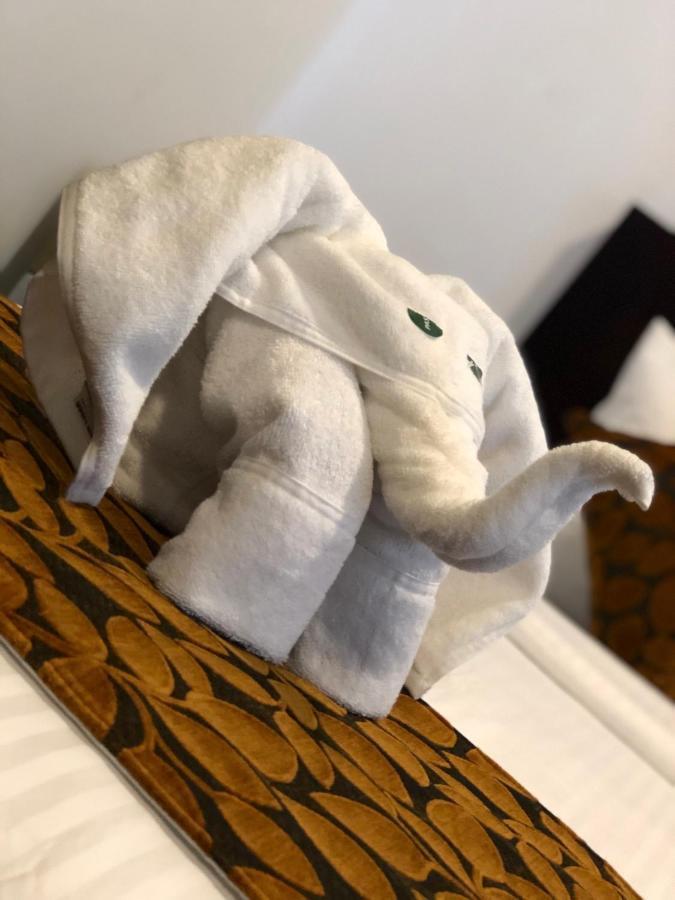 Bony'S Holiday Inn Negombo Eksteriør bilde